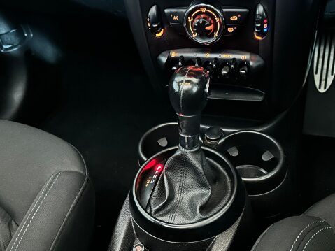Mini Countryman COOPER SD 15