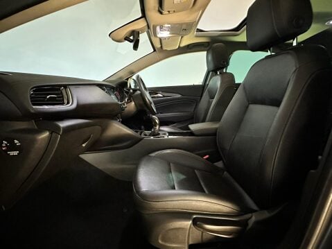 Vauxhall Insignia ELITE NAV 17