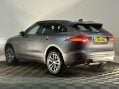 Jaguar F-Pace R-SPORT AWD 9