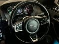 Jaguar F-Pace R-SPORT AWD 13