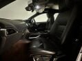 Jaguar F-Pace R-SPORT AWD 17
