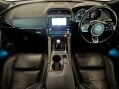 Jaguar F-Pace R-SPORT AWD 11