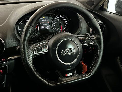 Audi A3 TDI S LINE 13