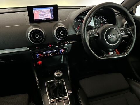 Audi A3 TDI S LINE 12