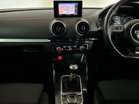 Audi A3 TDI S LINE 14