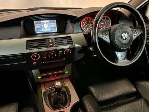 BMW 5 Series 520D SE 12