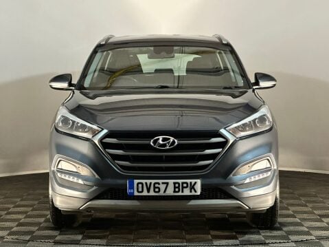 Hyundai TUCSON CRDI SE NAV BLUE DRIVE 2