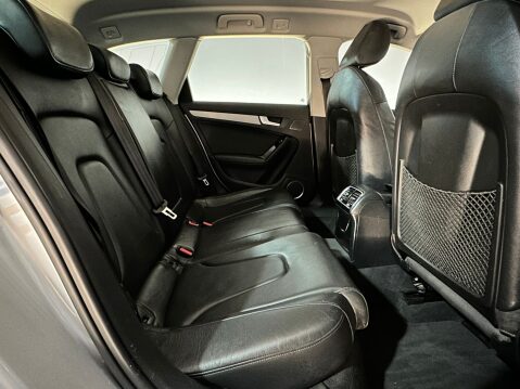 Audi A4 ALLROAD TDI QUATTRO S/S 19