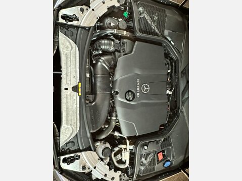 Mercedes-Benz C Class C300 H AMG LINE 10