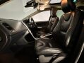 Volvo XC60 D5 R-DESIGN AWD 16