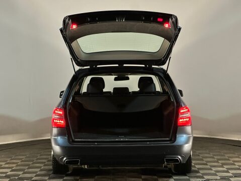 Mercedes-Benz E Class E220 CDI BLUEEFFICIENCY EXECUTIVE SE 8