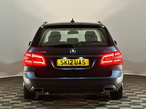 Mercedes-Benz E Class E220 CDI BLUEEFFICIENCY EXECUTIVE SE 7