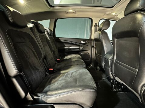 Ford S-Max TITANIUM TDCI 18
