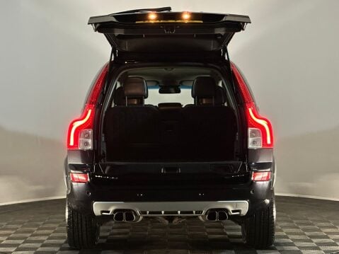 Volvo XC90 D5 R-DESIGN AWD 8