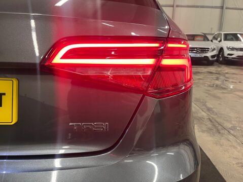 Audi A3 1.5 TFSI CoD S line Sportback S Tronic Euro 6 (s/s) 5dr 40