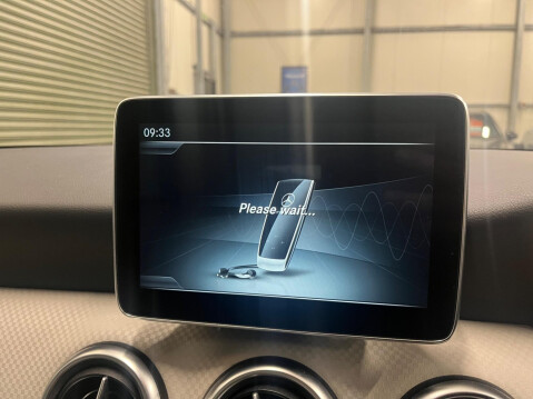 Mercedes-Benz A Class 1.5 A180d Sport (Executive) Euro 6 (s/s) 5dr 29