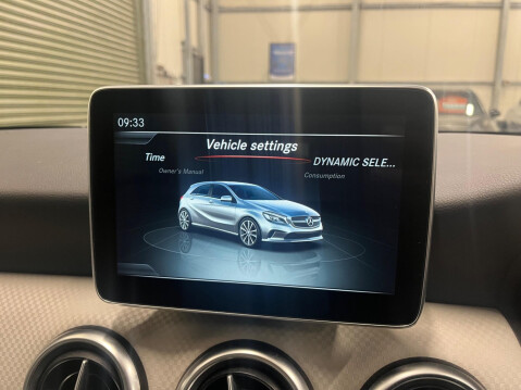Mercedes-Benz A Class 1.5 A180d Sport (Executive) Euro 6 (s/s) 5dr 31
