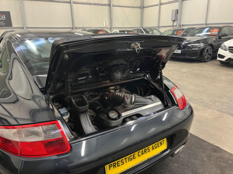 Porsche 911 3.6 997 Carrera 2dr 27
