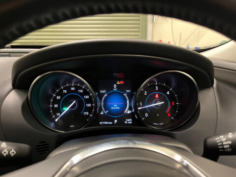 Jaguar XE 2.0d Prestige Auto Euro 6 (s/s) 4dr 29