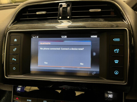 Jaguar XE 2.0d Prestige Auto Euro 6 (s/s) 4dr 35