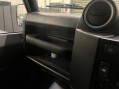 Land Rover Defender 2.4 TDCi County 4WD MWB Euro 4 5dr 23