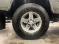 Land Rover Defender 2.4 TDCi County 4WD MWB Euro 4 5dr 43