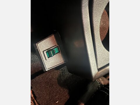Land Rover Defender 2.4 TDCi County 4WD MWB Euro 4 5dr 26