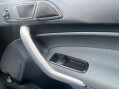 Ford Fiesta 1.4 Zetec 3dr 22