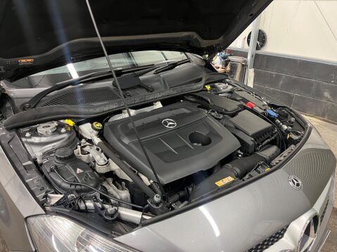 Mercedes-Benz A Class 1.5 A180d AMG Line (Executive) 7G-DCT Euro 6 (s/s) 5dr 51