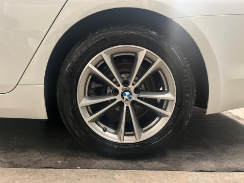 BMW 5 Series 2.0 530e 12kWh SE Auto Euro 6 (s/s) 4dr (17in Alloy) 58