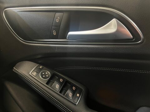Mercedes-Benz A Class 1.5 A180d Sport (Executive) 7G-DCT Euro 6 (s/s) 5dr 22