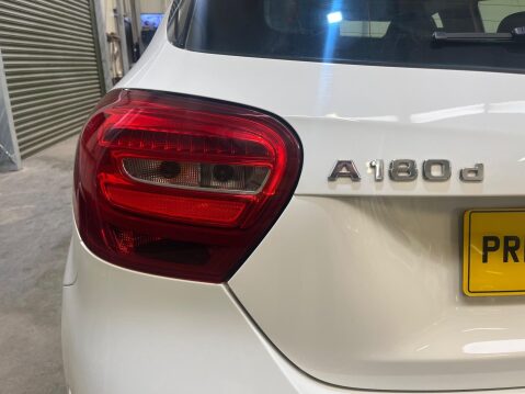 Mercedes-Benz A Class 1.5 A180d Sport (Executive) 7G-DCT Euro 6 (s/s) 5dr 49