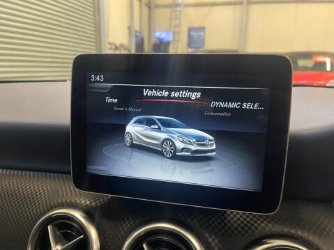 Mercedes-Benz A Class 1.5 A180d Sport (Executive) 7G-DCT Euro 6 (s/s) 5dr 37