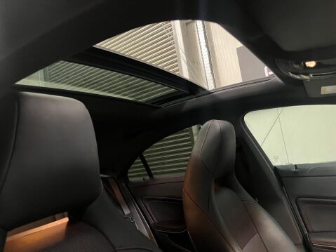 Mercedes-Benz CLA Class 1.6 CLA180 AMG Sport Coupe 7G-DCT Euro 6 (s/s) 4dr 34