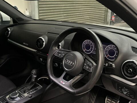 Audi A3 1.5 TFSI CoD S line Sportback S Tronic Euro 6 (s/s) 5dr 8