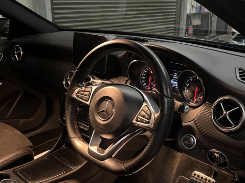 Mercedes-Benz A Class 1.6 A180 AMG Line (Premium) 7G-DCT Euro 6 (s/s) 5dr 7
