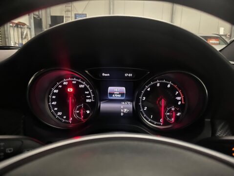 Mercedes-Benz A Class 1.6 A180 AMG Line (Premium) 7G-DCT Euro 6 (s/s) 5dr 17