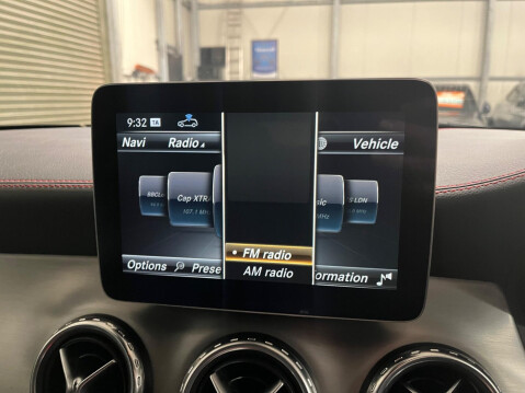 Mercedes-Benz GLA 2.1 GLA220d AMG Line (Premium) 7G-DCT 4MATIC Euro 6 (s/s) 5dr 30