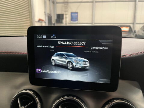 Mercedes-Benz GLA 2.1 GLA220d AMG Line (Premium) 7G-DCT 4MATIC Euro 6 (s/s) 5dr 39