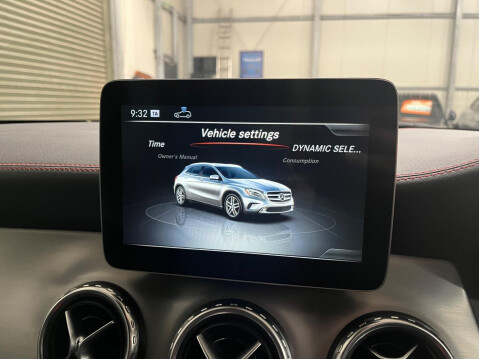Mercedes-Benz GLA 2.1 GLA220d AMG Line (Premium) 7G-DCT 4MATIC Euro 6 (s/s) 5dr 32