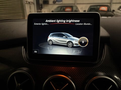 Mercedes-Benz B Class 1.5 B180d AMG Line (Executive) 7G-DCT Euro 6 (s/s) 5dr 34