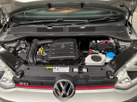 Volkswagen Up 1.0 TSI up! GTI Euro 6 (s/s) 3dr 44