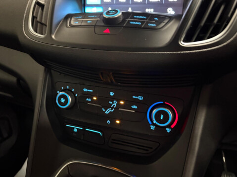 Ford C-Max 1.0T EcoBoost GPF Zetec Euro 6 (s/s) 5dr 22