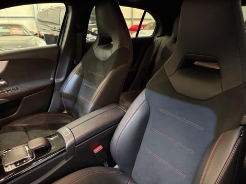 Mercedes-Benz A Class 1.3 A200 AMG Line (Premium) 7G-DCT Euro 6 (s/s) 5dr 11