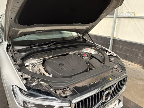 Volvo XC60 2.0 B5 MHEV Inscription Pro Auto AWD Euro 6 (s/s) 5dr 52