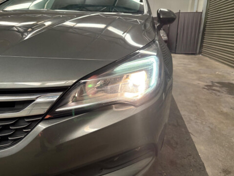 Vauxhall Astra 1.4i SRi Euro 6 5dr 33