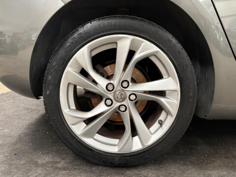 Vauxhall Astra 1.4i SRi Euro 6 5dr 38