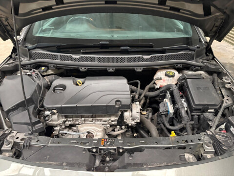 Vauxhall Astra 1.4i SRi Euro 6 5dr 41
