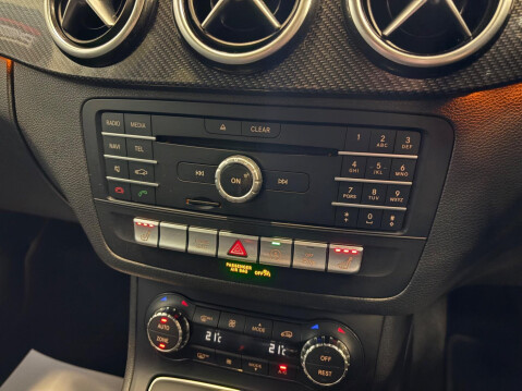 Mercedes-Benz B Class 1.5 B180d AMG Line (Executive) 7G-DCT Euro 6 (s/s) 5dr 25
