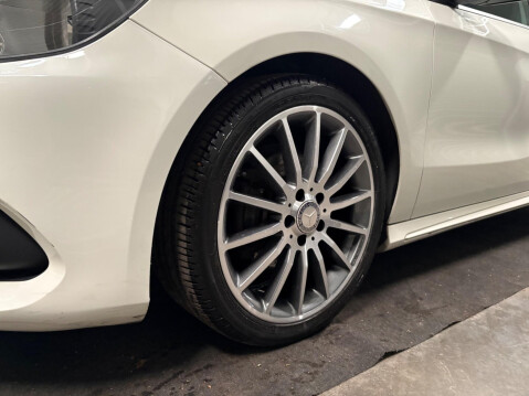 Mercedes-Benz A Class 1.5 A180d AMG Line Euro 6 (s/s) 5dr 46